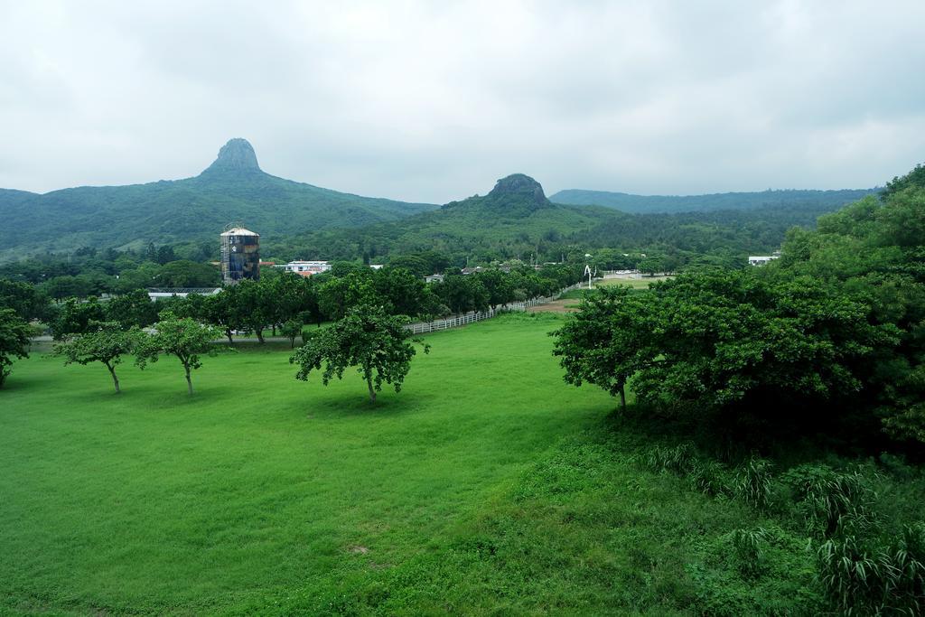 Summer Inn Kenting Exterior photo